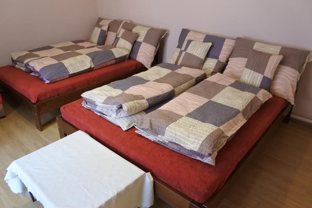 Kisasszony Apartman Eğri Dış mekan fotoğraf